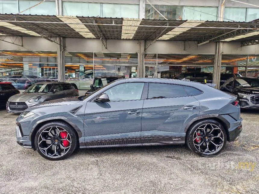 2023 Lamborghini Urus Performante SUV