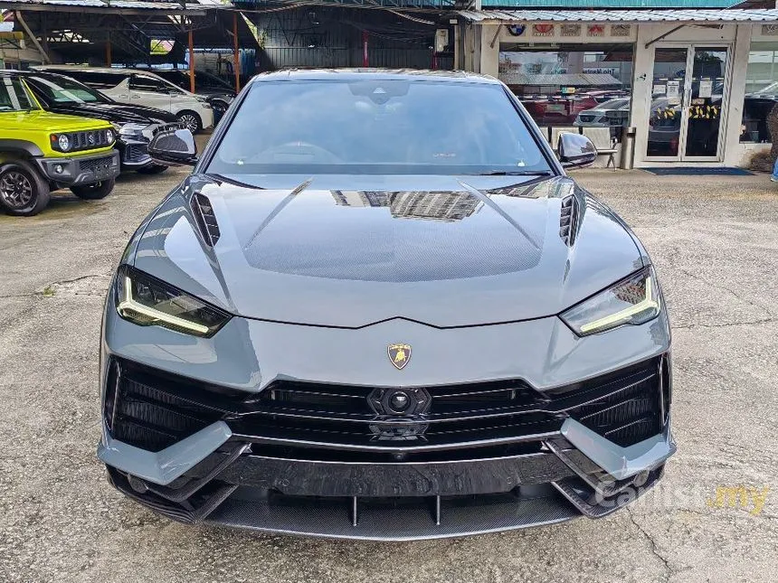 2023 Lamborghini Urus Performante SUV