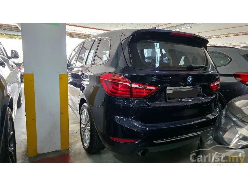 2015 BMW 220i Gran Tourer MPV