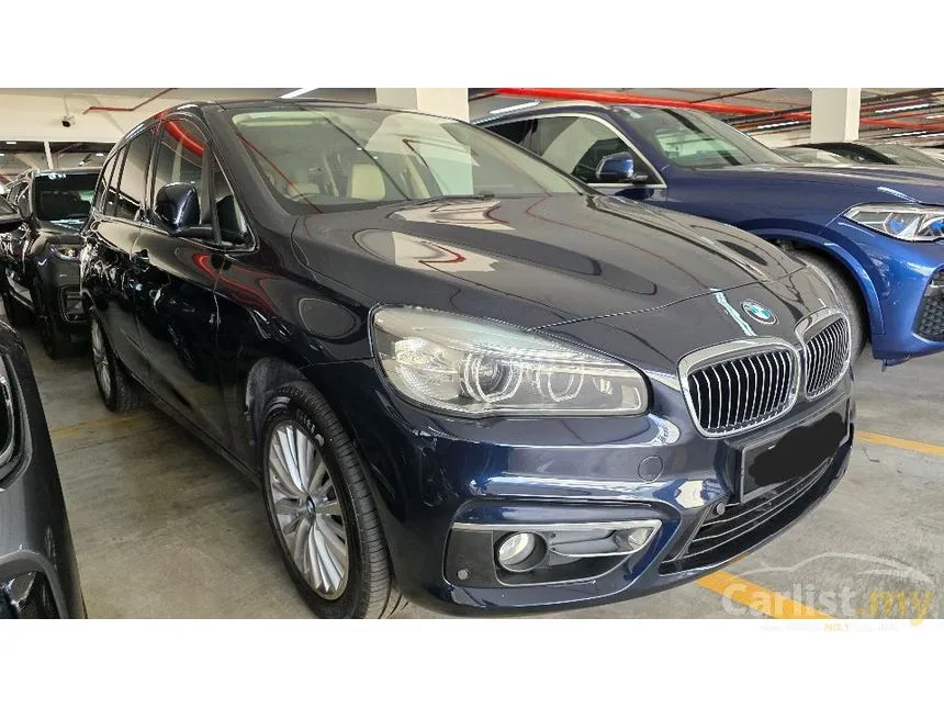 2015 BMW 220i Gran Tourer MPV