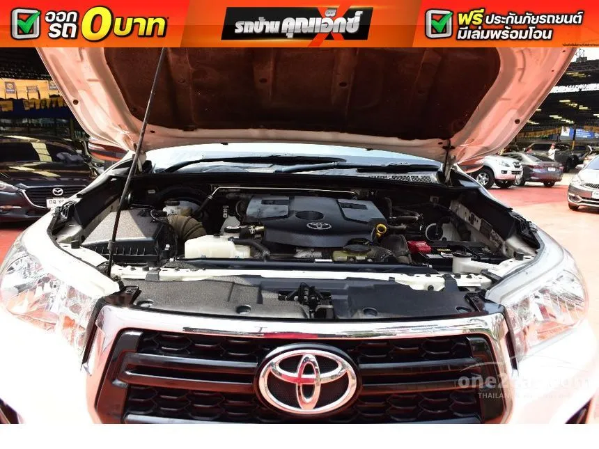 2019 Toyota HILUX REVO E Prerunner Smart Cab Pickup