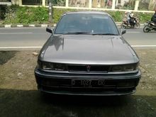 1990 Mitsubishi Eterna 2.0 Sedan