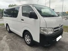 2013 Toyota HIACE 2.5 (M) 14 Seat Window Van Low Roof Air-Cond