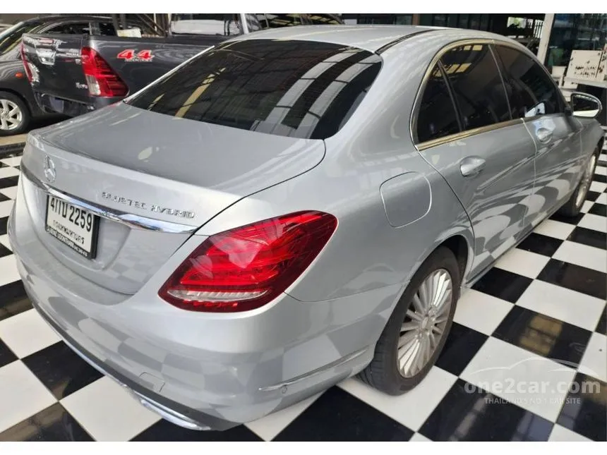 2015 Mercedes-Benz C300 Blue TEC Hybrid Exclusive Sedan