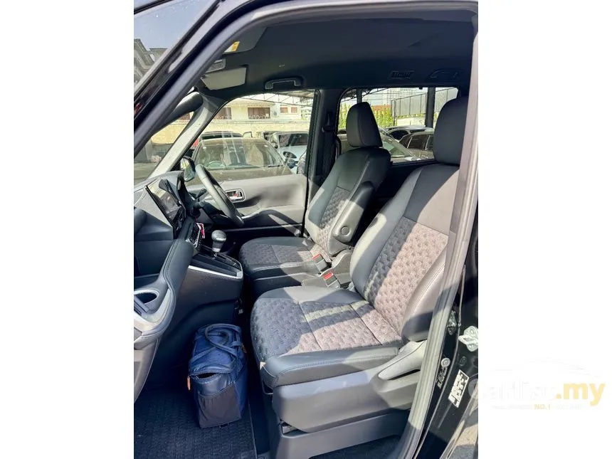 2024 Toyota Voxy S-Z MPV