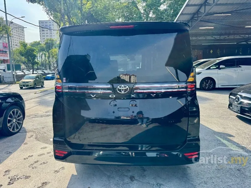 2024 Toyota Voxy S-Z MPV