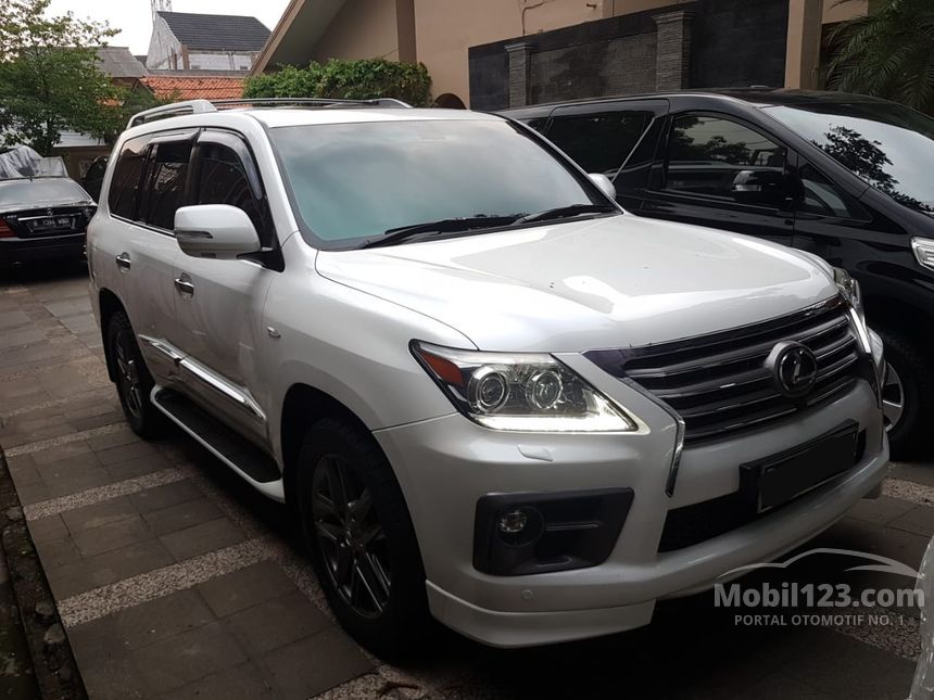 Lexus lx570 2010