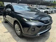 2021 Toyota Harrier 2.0 Z Unregistered with MAX LOAN, CASH REBATE, 360 Camera, 2 Tone Interior, JBL, DIM, BSM, HUD, 8 YEARS Warranty