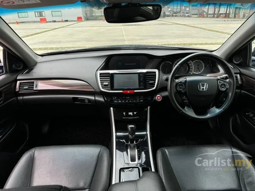 2018 Honda Accord VTi-L Sedan