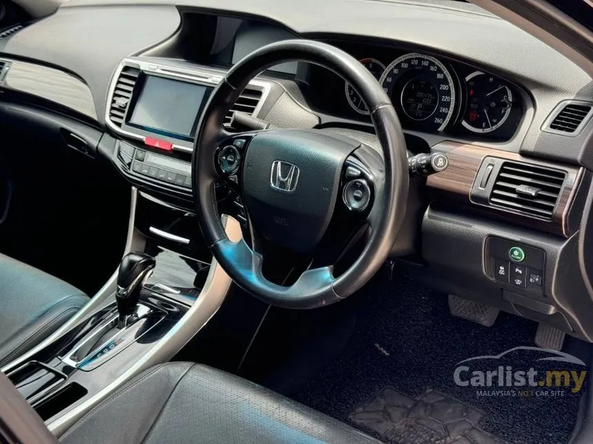 2018 Honda Accord VTi-L Sedan