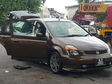 2002 Honda Stream 2.0 iVS MPV