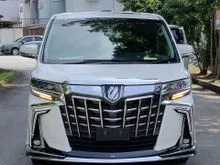 LIKE NEW-READY STOCK-LOW MILEAGE-CHEAPEST IN TOWN-2020 Toyota Alphard Sc 2.5 MPV- 3LED/SUNROOF/D.I.M/B.S.M/FULL LEATHER PILOT SEAT # Max 012-201 6830