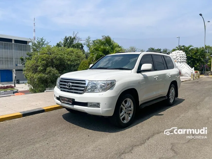 2011 Toyota Land Cruiser Standard Spec E SUV