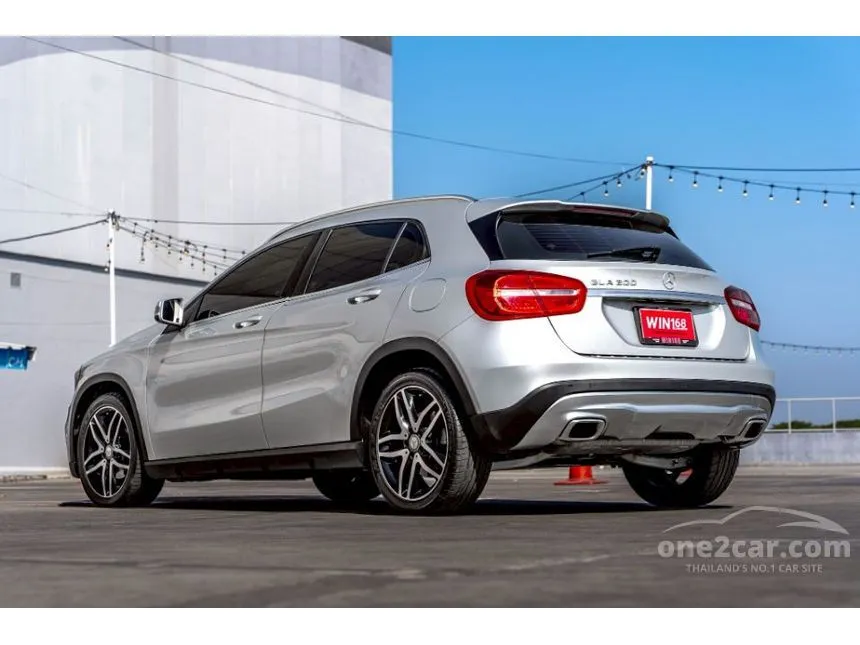 2014 Mercedes-Benz GLA200 Urban SUV