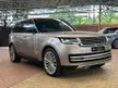 Recon 2022 LandRover RangeRover Vogue 4.4 P530 First Edition SWB V8 TurboCharged Petrol Panoramic Roof