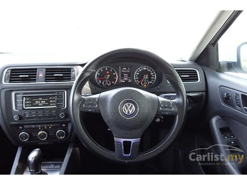 2014 Volkswagen Jetta TSI Sport Edition Sedan