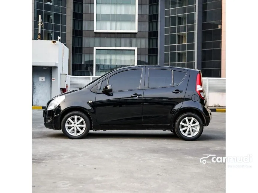 2011 Suzuki Splash GL Hatchback