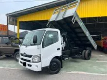 2016 Hino 300 Series 4.0 WU720R 14ft6 steel body tipper