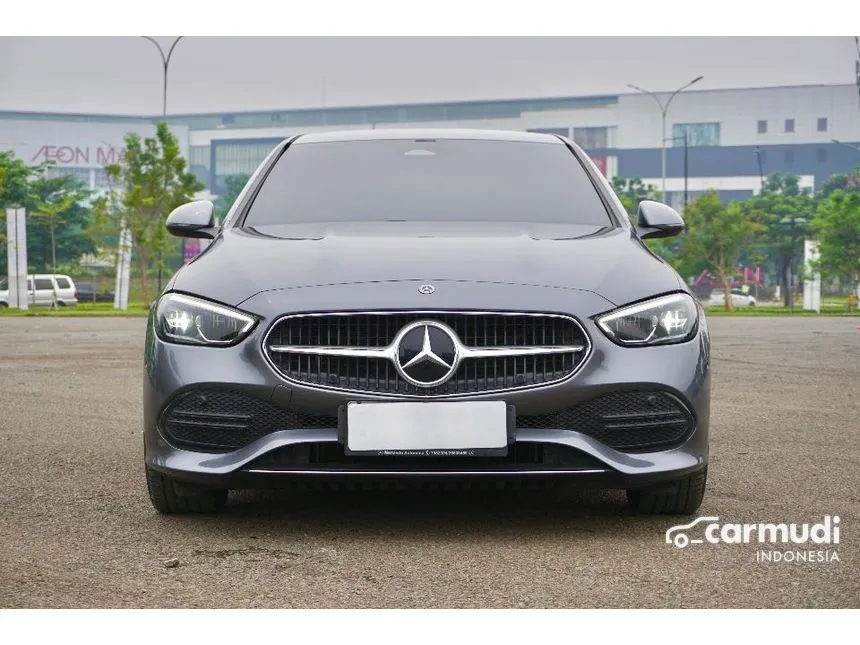 2022 Mercedes-Benz C200 Avantgarde Line Sedan