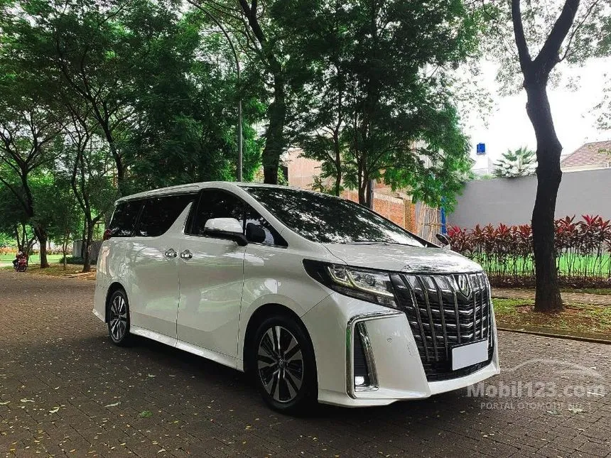 Jual Mobil Toyota Alphard 2015 SC 2.4 di Banten Automatic MPV Putih Rp 735.000.000