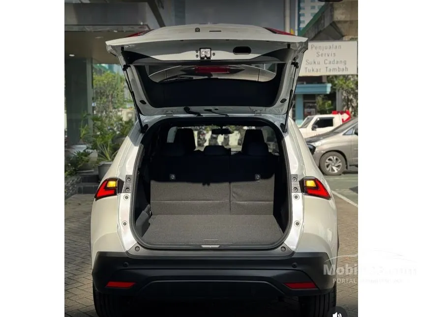 2026 Toyota Yaris Cross G SUV
