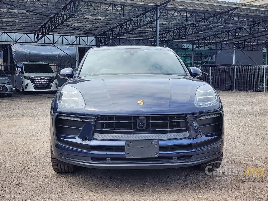 2023 Porsche Macan SUV
