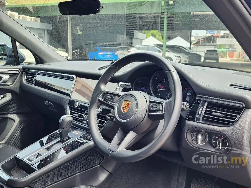 2023 Porsche Macan SUV