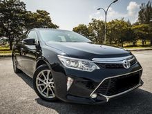2017 Toyota Camry 2.5 Hybrid Luxury Sedan full service record