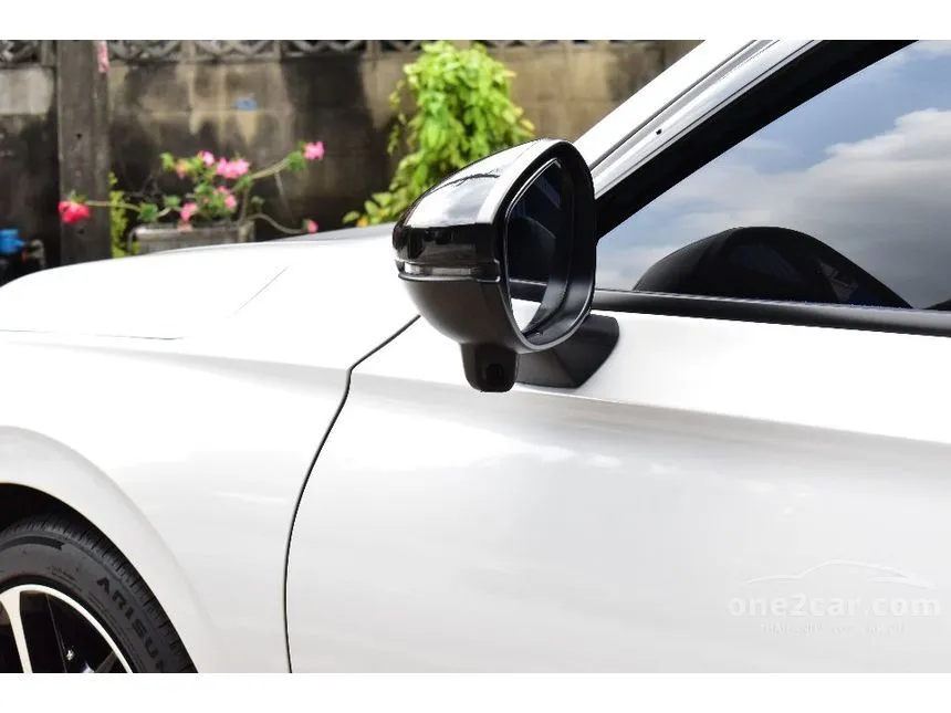 2023 Honda CIVIC e:HEV RS Sedan