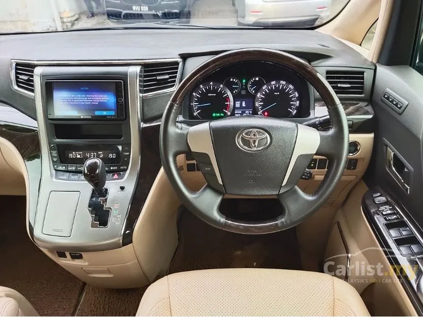 2014 Toyota Alphard G MPV