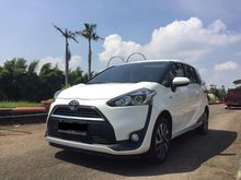 2017 Toyota Sienta 1.5 V MPV TV DVD Camera keyless