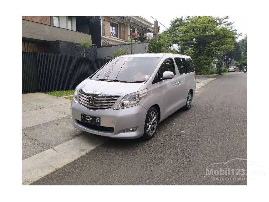 Jual Mobil Toyota Alphard 2011 G 2.4 di Jawa Barat Automatic MPV Silver Rp 228.000.000