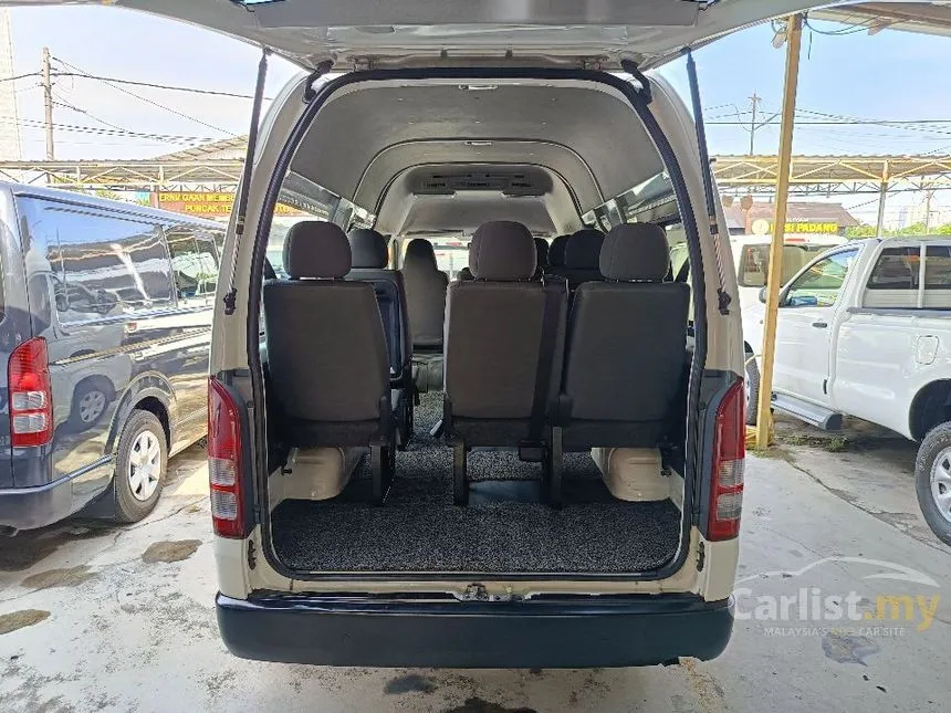 2015 Toyota Hiace Window Van Van