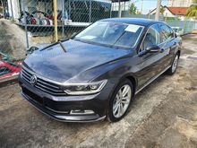 2019 Volkswagen Passat 2.0 380 TSI Highline Sedan - PRE-REG (NEW CAR)