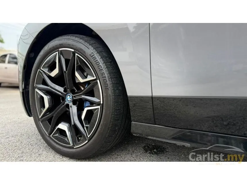 2022 BMW iX xDrive40 Sport SUV