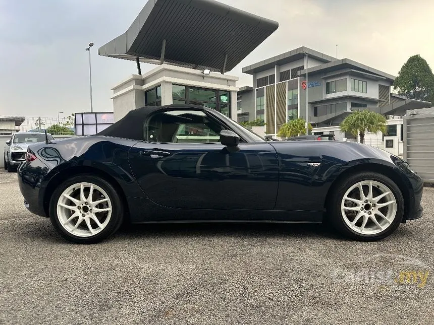 2021 Mazda Roadster S Convertible