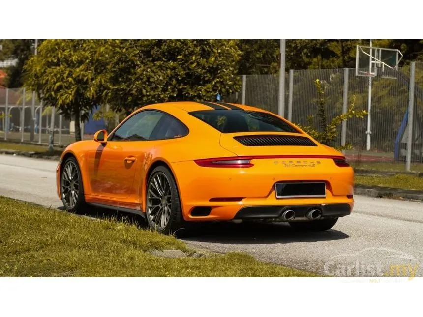 2016 Porsche 911 Carrera Coupe