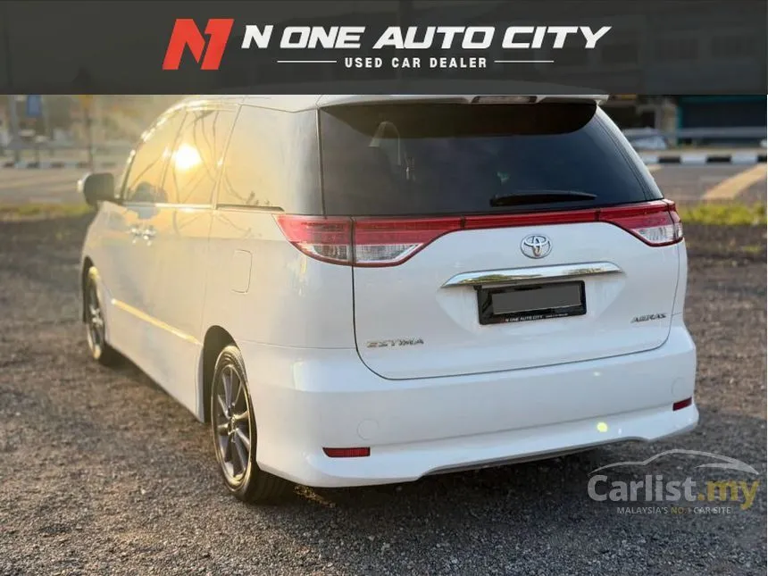 2010 Toyota Estima Aeras MPV