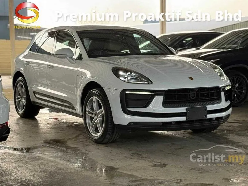 2022 Porsche Macan SUV