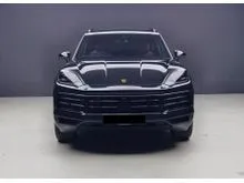 2023 Porsche Cayenne 3.0 SUV -FSR 13k Mileage Local Spec -PDLS+ -Sport Chrono -PASM -BOSE SOUND SYSTEM -FREE CAR WARRANTY