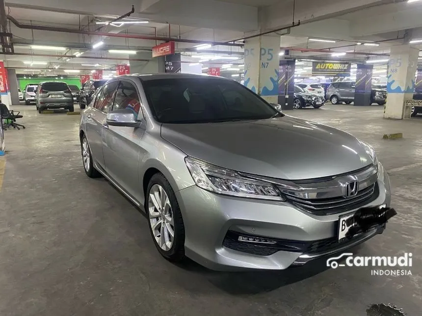 2017 Honda Accord VTi-L Sedan