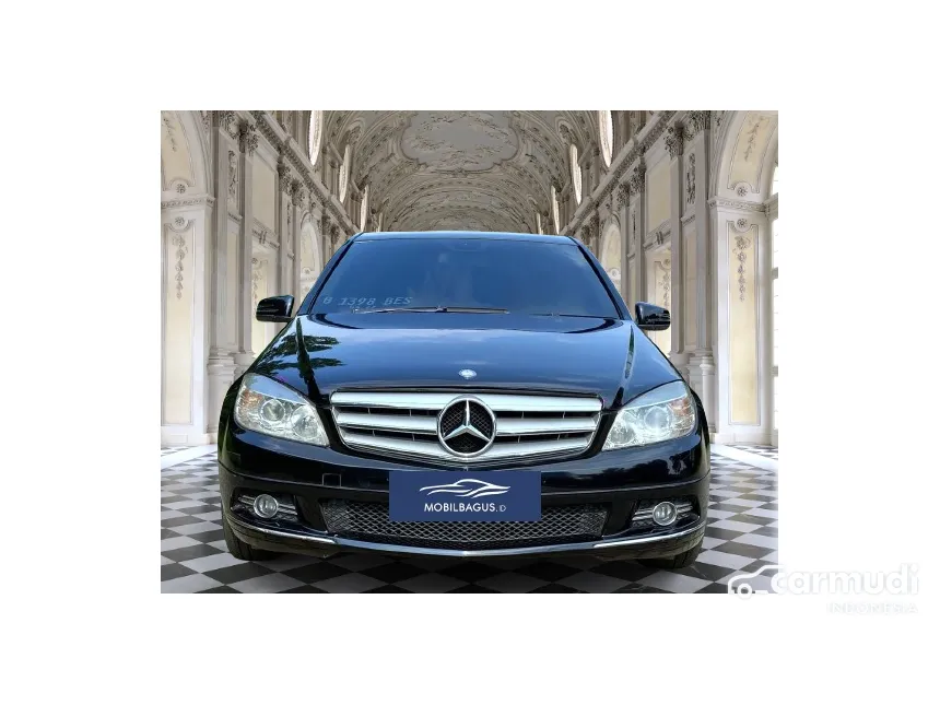 2011 Mercedes-Benz C200 CGI Avantgarde Sedan