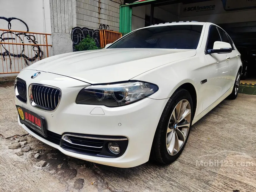 Jual Mobil BMW 520i 2014 Modern 2.0 di DKI Jakarta Automatic Sedan Putih Rp 395.000.000