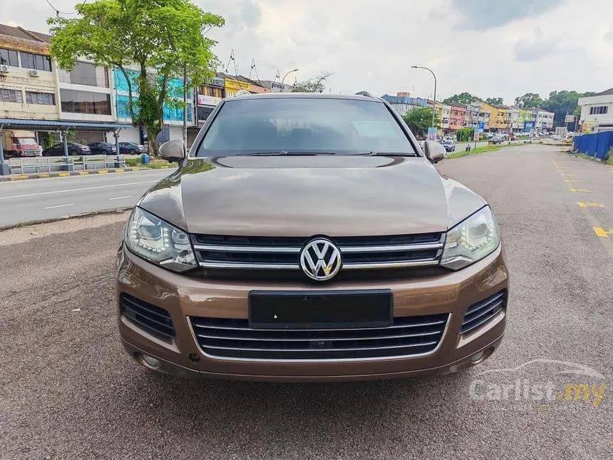 2011 Volkswagen Touareg V6 FSI SUV