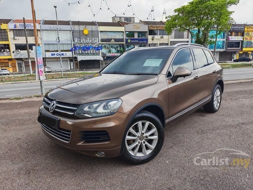 2011 Volkswagen Touareg V6 FSI SUV