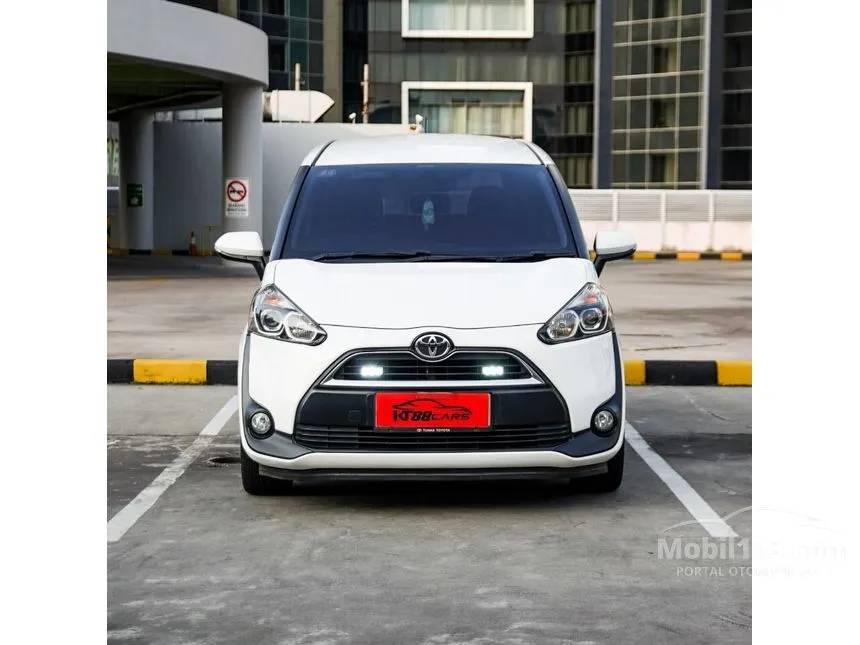 Jual Mobil Toyota Sienta 2018 V 1.5 di DKI Jakarta Automatic MPV Putih Rp 173.000.000