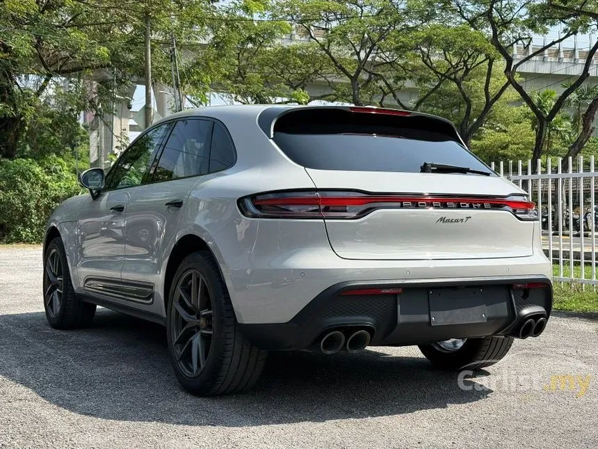 2022 Porsche Macan SUV