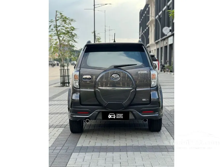 2017 Daihatsu Terios R Adventure SUV