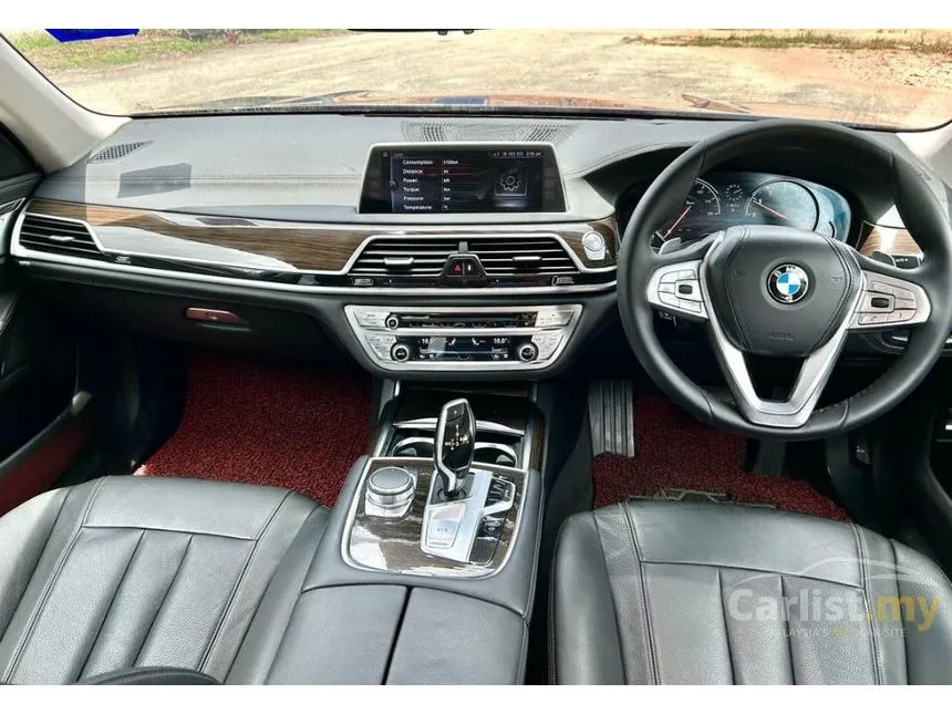 2016 BMW 730Li Sedan