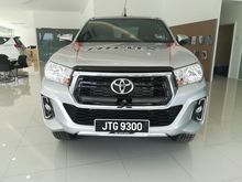 2019 Toyota Hilux 2.4 L-Edition Pickup Truck